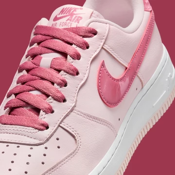 Nike Air Force 1 Valentines Day Pack