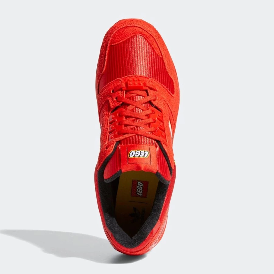 スニーカー REDS Lego x adidas ZX 8000 Red FY7084 | Dead Stock