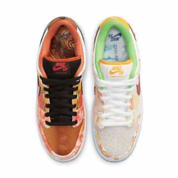 Nike SB Dunk Low Street Hawker