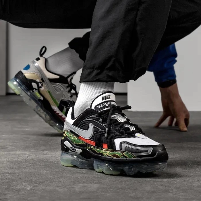 Nike air max 270 or vapormax deals