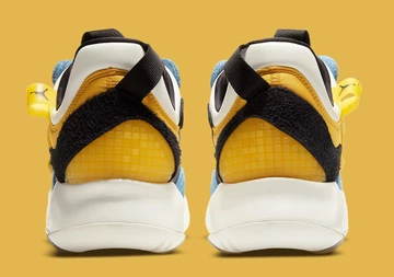 Nike Jordan MA2 University Gold