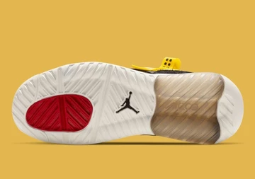 Nike Jordan MA2 University Gold