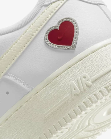 Air Force 1 Valentinstag Sneaker