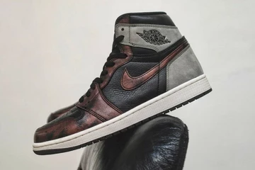 Jordan 1 High Patina