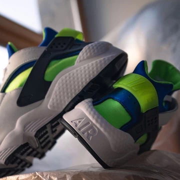 Nike Air Huarache Scream Green