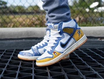 Nike SB x Carpet Company Dunk High