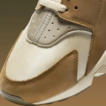 Nike x Stussy Huarache Desert Oake