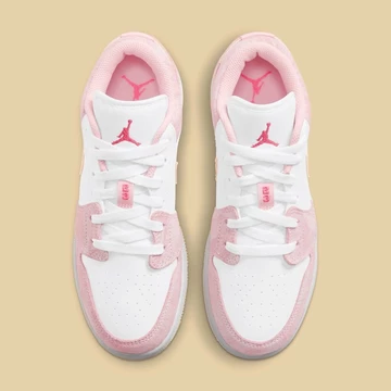 Jordan 1 Low Arctic Punch CW7104-601