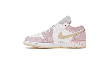 Jordan 1 Low Arctic Punch