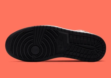 Nike Air Jordan 1 Mid Turf Orange