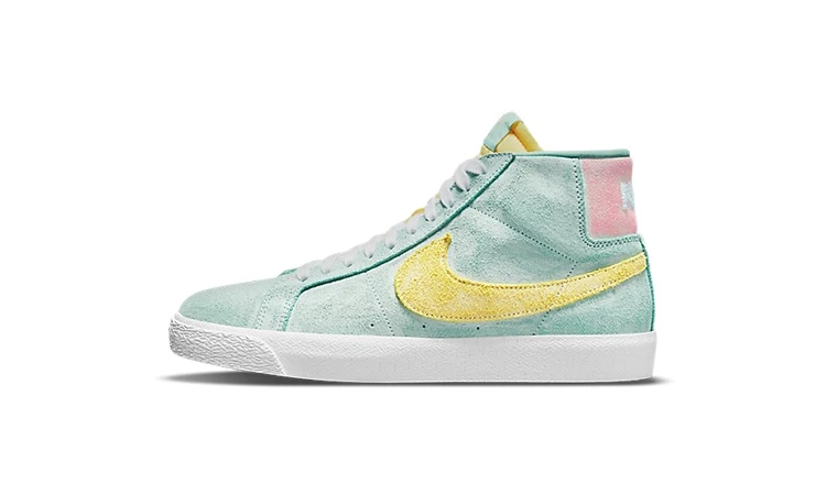 Nike SB Blazer Mid Light Dew