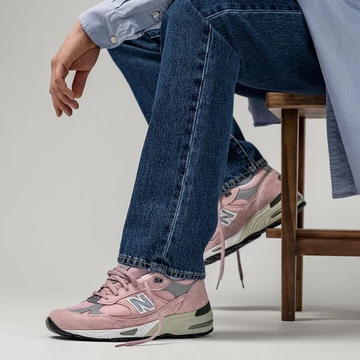 New Balance 991 Pink
