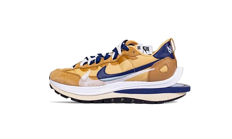 Nike Sacai VaporWaffle Tan Navy