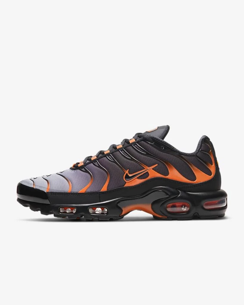 Black and orange nike tn on sale