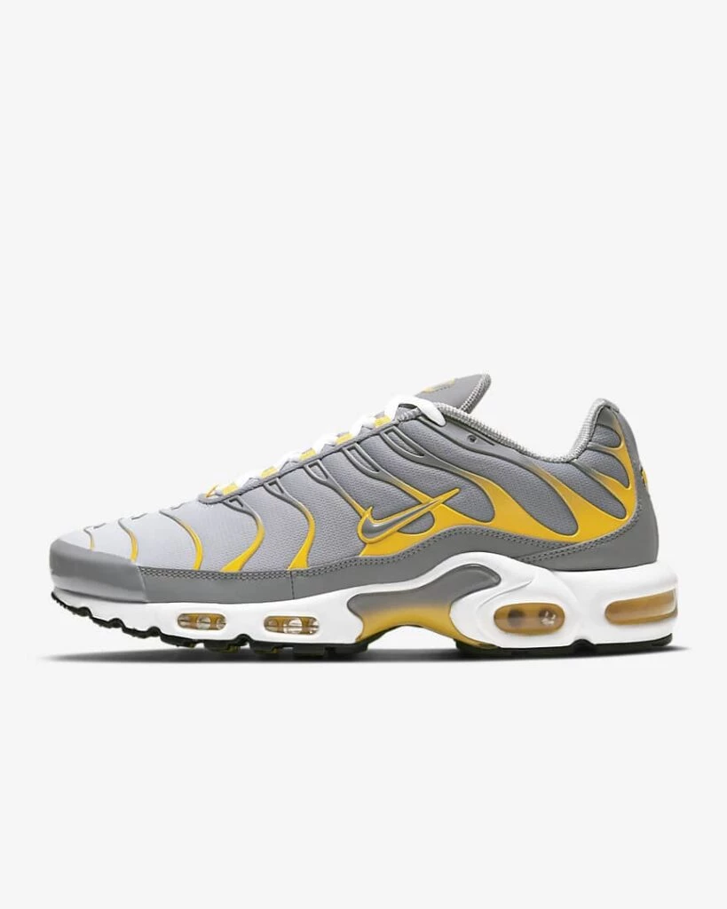 Nike Air Max Plus Dark Sulfur DD7111-001 | Dead Stock
