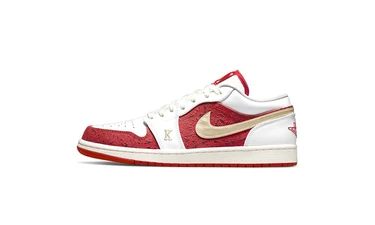 Jordan 1 Low Spades