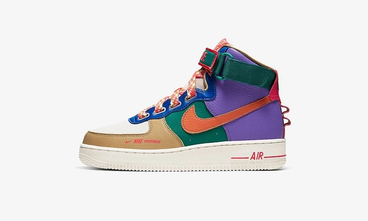 Nike Air Force 1 Force is Female Multi