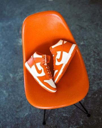 Dunk High Syracuse - Nike brings back the classic