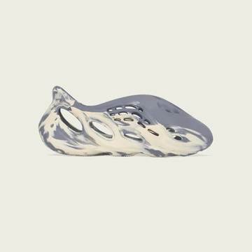 Yeezy Foam Runner Moon Grey