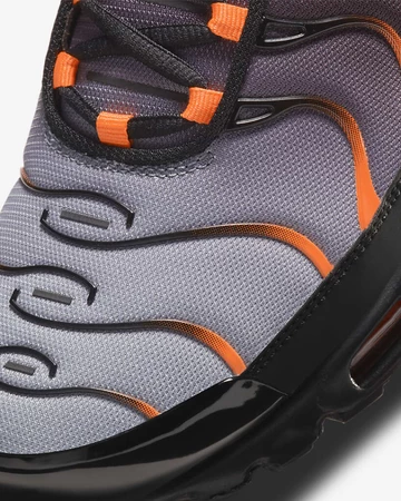 Nike Air Max Plus Team Orange