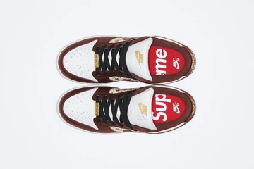 Supreme Nike SB Dunk