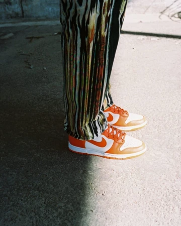 Dunk High Syracuse - Nike brings back the classic