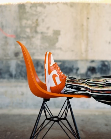 Dunk High Syracuse - Nike brings back the classic