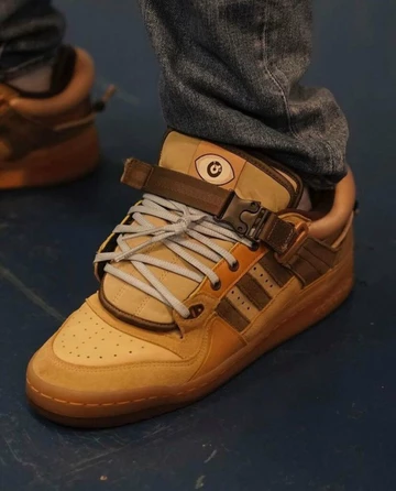 Bad Bunny adidas Forum 84 Low