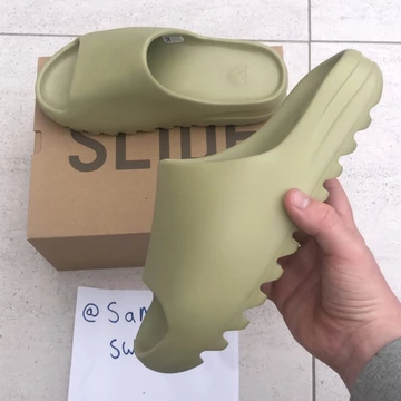 Yeezy Slides Resin