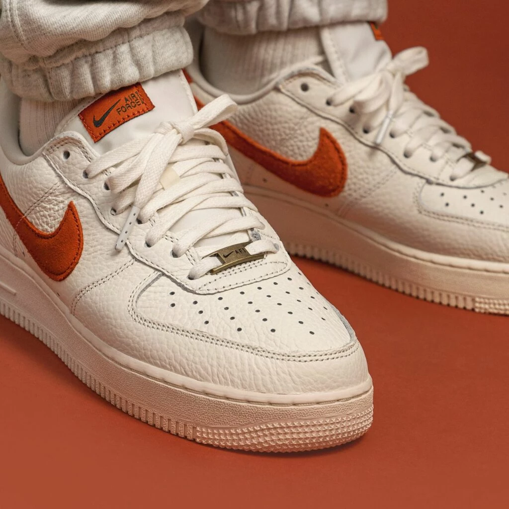 Craft Mantra Orange Nike Air Force Craft On Feet Cheap White