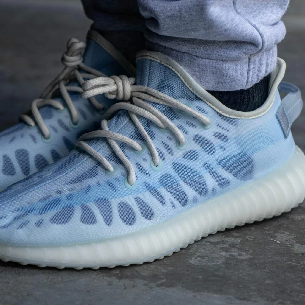 Adidas yeezy ice blue 2019 best sale