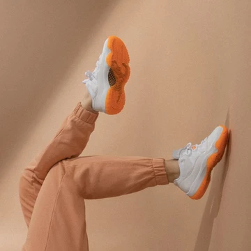 Jordan 11 Low Bright Citrus