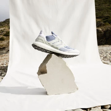 adidas Ultraboost DNA 6.0 Crew Blue FV7829