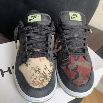 Nike Dunk Low Oil Green