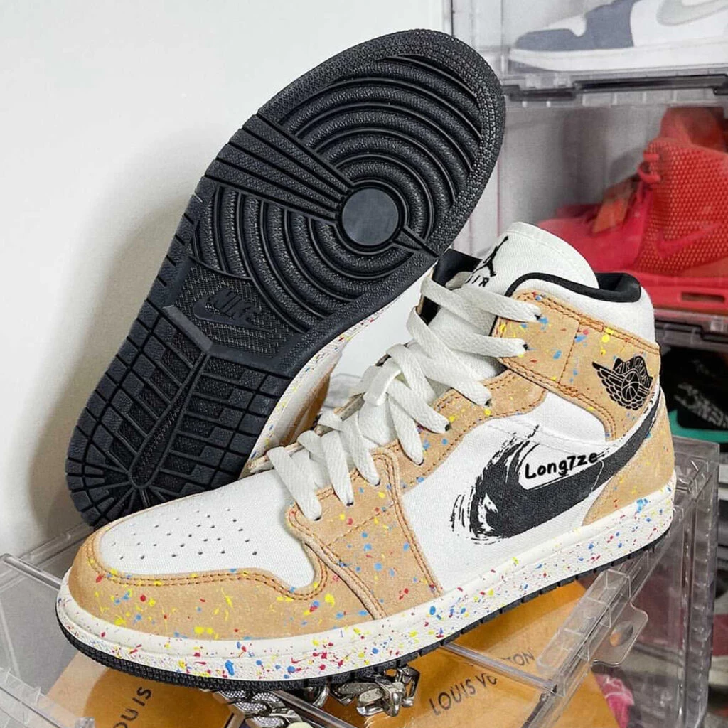 Jordan 1 Mid Paint Splatter Brushstroke DA8005 100 Dead Stock