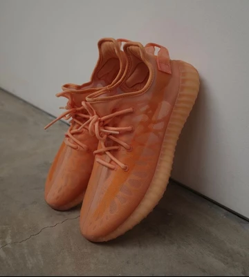Yeezy 350 V2 Mono Clay
