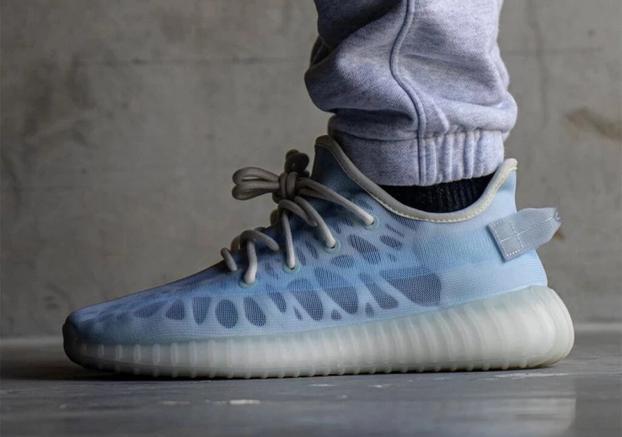 adidas gazelle silver green womens Adidas Yeezy Boost 350 V2 Mono Ice