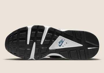 Nike Air Huarache Escape