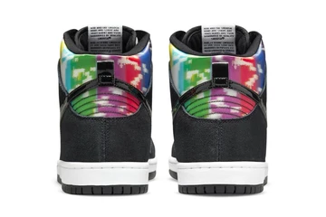 Nike SB Dunk High TV Signal