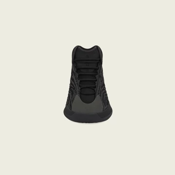 Yeezy QNTM Onyx