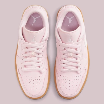 Jordan 1 Low Pink Gum