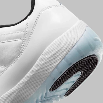 Jordan 11 Low Legend Blue