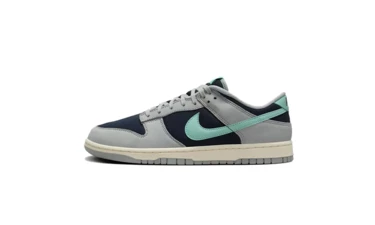 Nike Dunk Low Green Frost