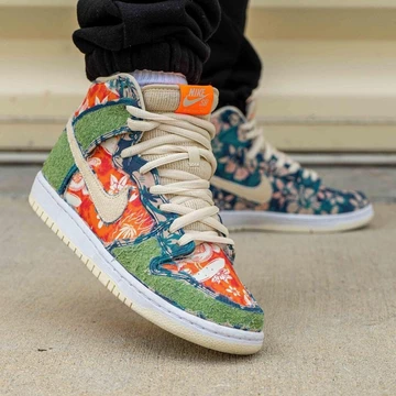 Nike SB Dunk High Maui Wowie