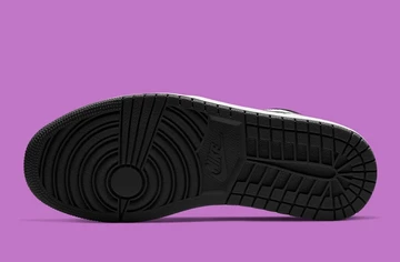 Jordan 1 Low SE Violet Shock