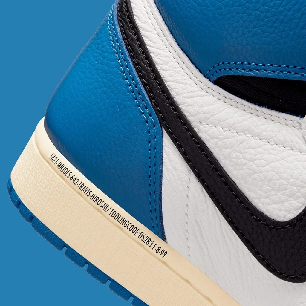 Travis Scott × fragment design × Nike Air Jordan 1 Retro High OG SP "Military Blue" Fragment x Travis Scott x Air Jordan 1 Retro High OG SP 