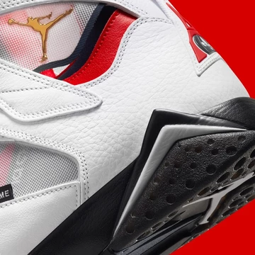 PSG x Nike Air Jordan 7