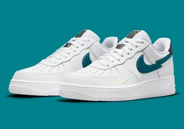 Air Force 1 Low Lightning Swoosh