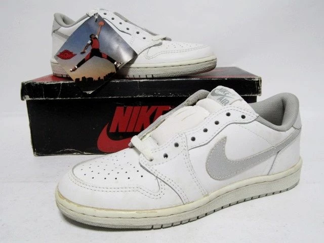 Jordan Low Neutral Gray Dead Stock