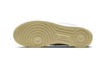 So sieht der Nike Air Force 1 Starfish aus